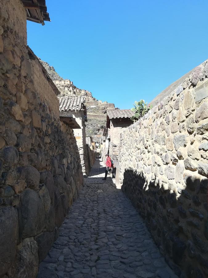 Hostal Mama K'Illa Ollantaytambo Exterior foto